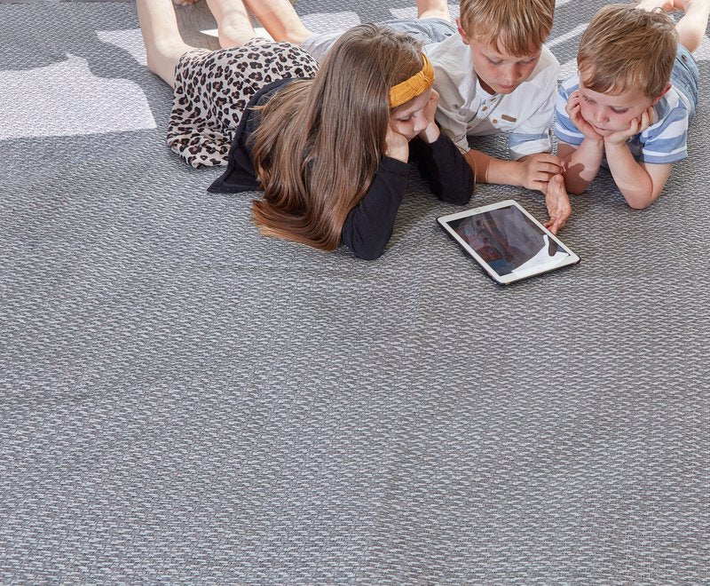 Isabella Edged Carpet