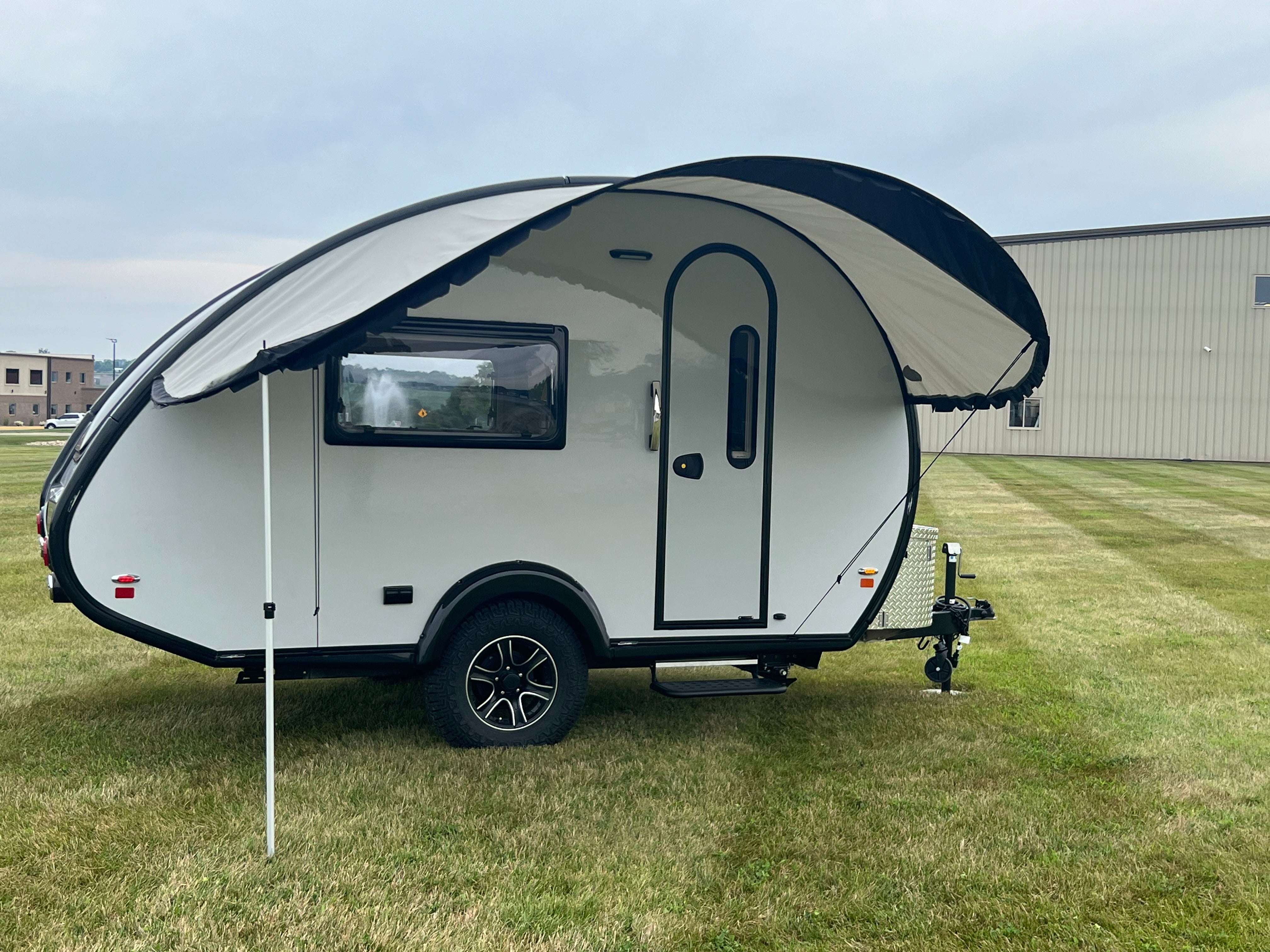 AllPro Shade Wing Visor for TAB 360 Camper – Allpro Adventures