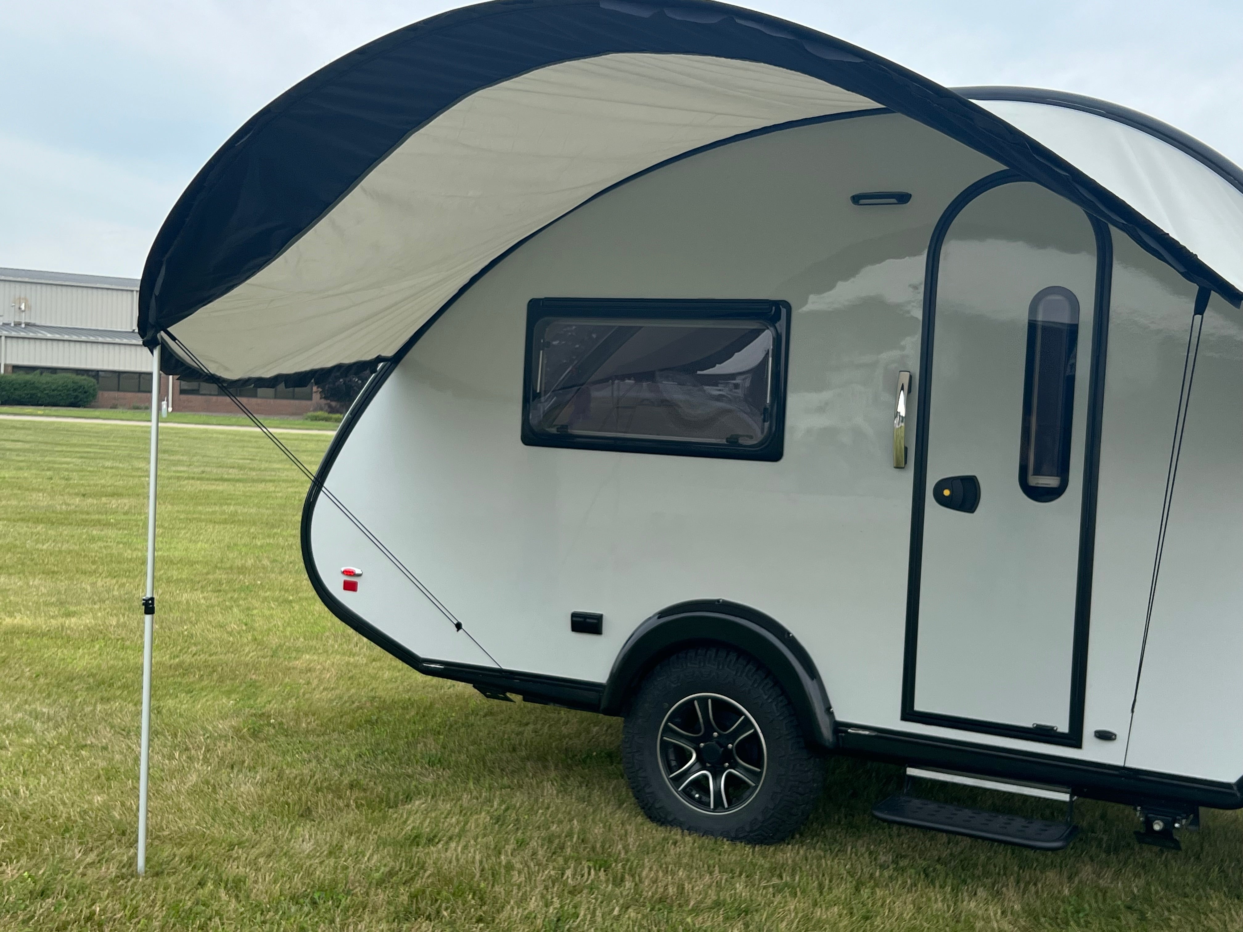AllPro Shade Wing Visor for TAB 360 Camper – All-Pro Adventures