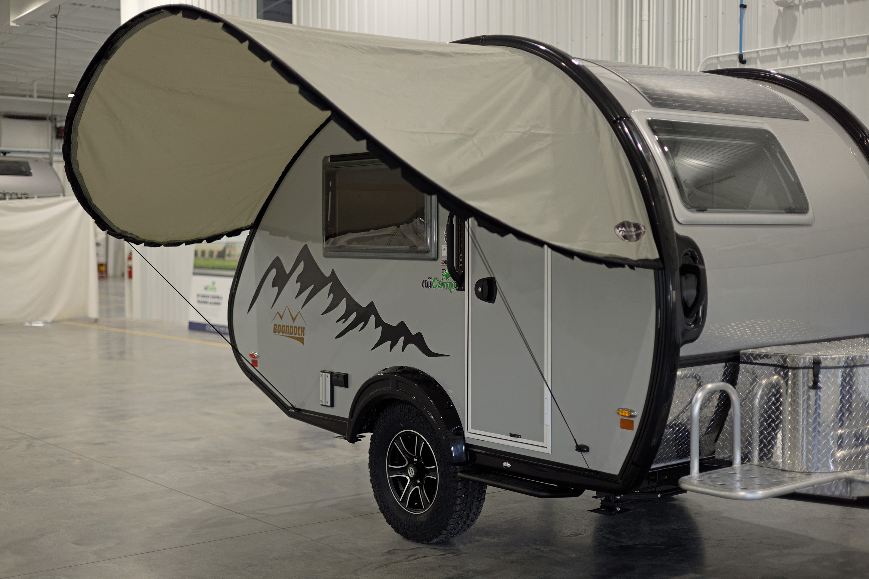 All-Pro Shade Wing Visor for TAB 320 Campers – All-Pro Adventures
