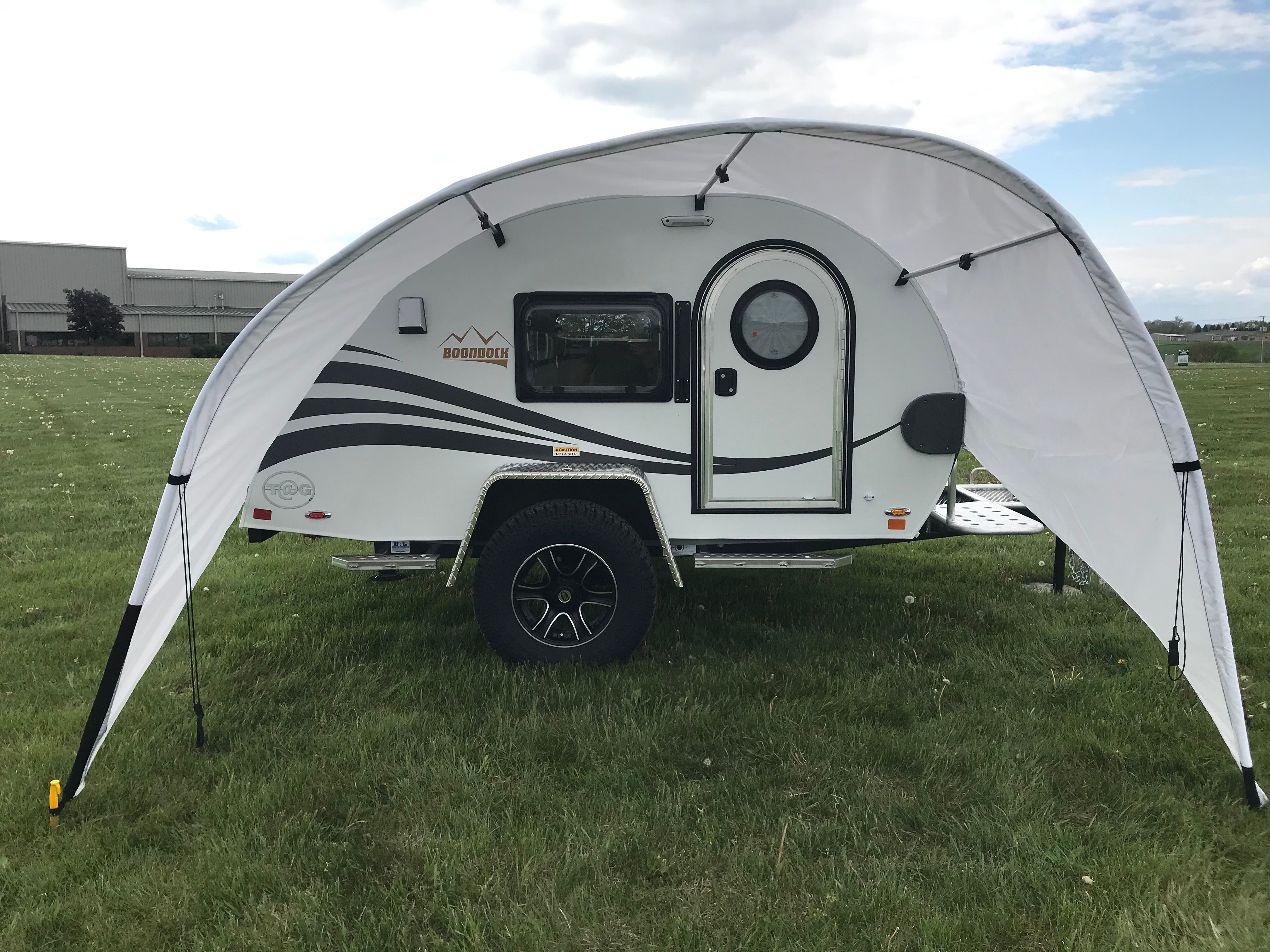 All-Pro Compact Awning for TAG Campers – All-Pro Adventures